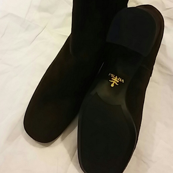 Auth.Prada Suede Ankle Boot Sz 37.5 - Picture 4 of 4