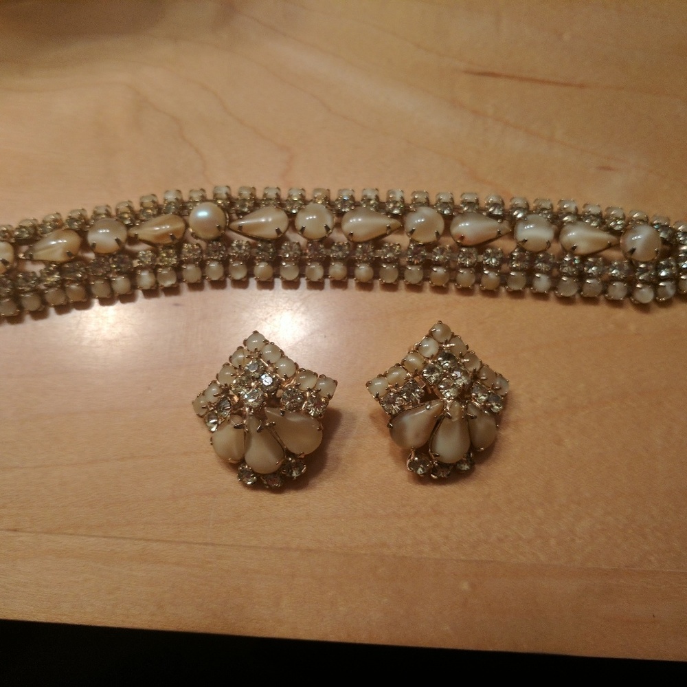 Vintage Bracelet and earring set-unmarked