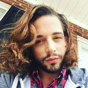 Meet your Posher, Christopher