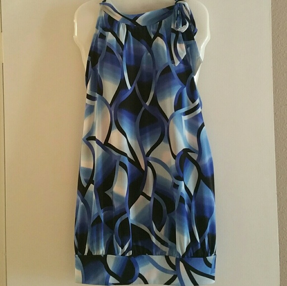 🚫SOLD🚫👗Style & Co. Strikingly bold top - Picture 2 of 8