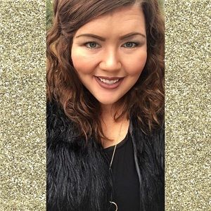 Meet your Posher, Whitney!