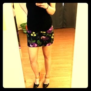 Floral print mini skirt