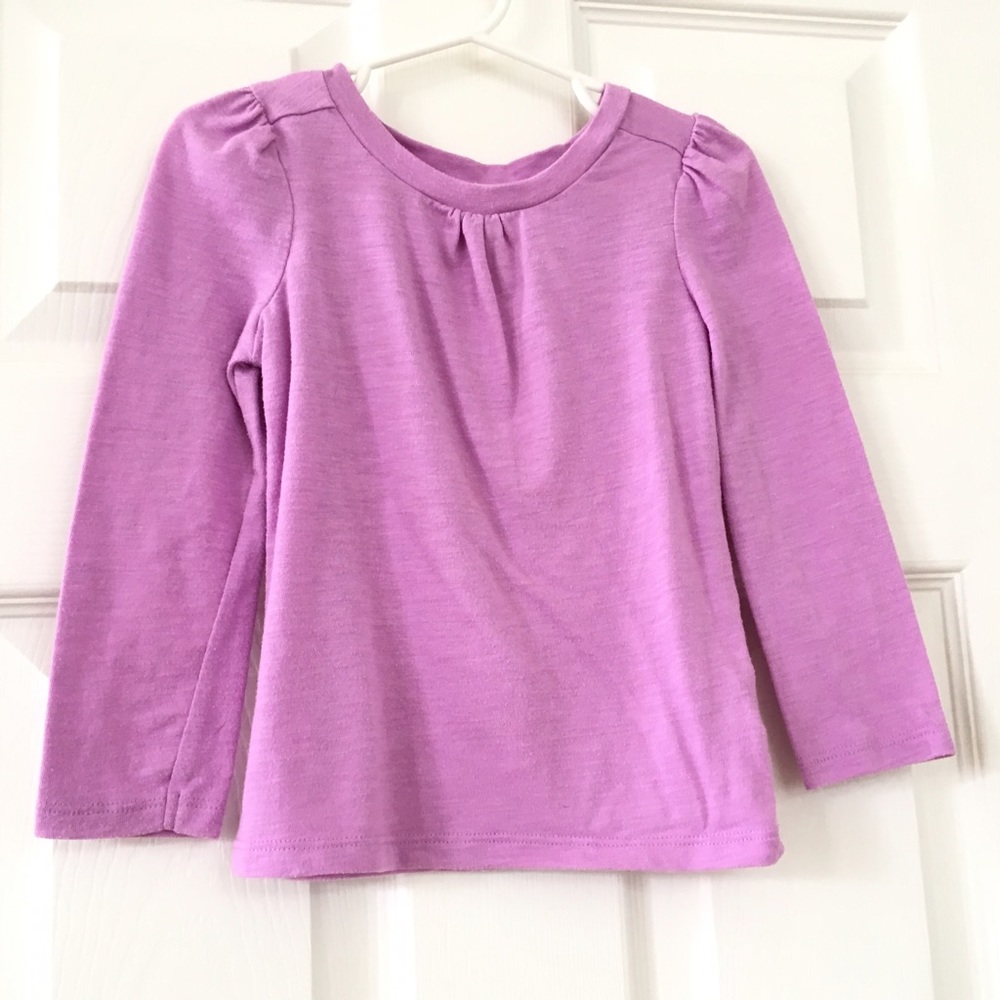 Violet Top - like new