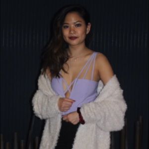 Tobi Strappy Chic Crop Top