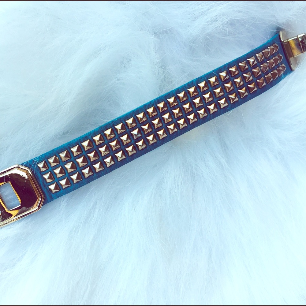 πHPπ Natasha Blue Leather Studded Bracelet NWOT - Picture 5 of 5