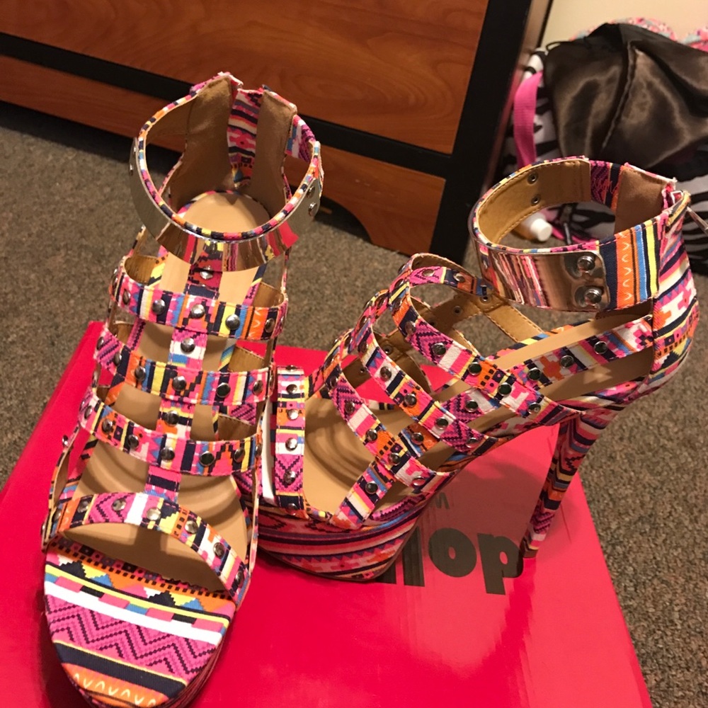 Pink multi color