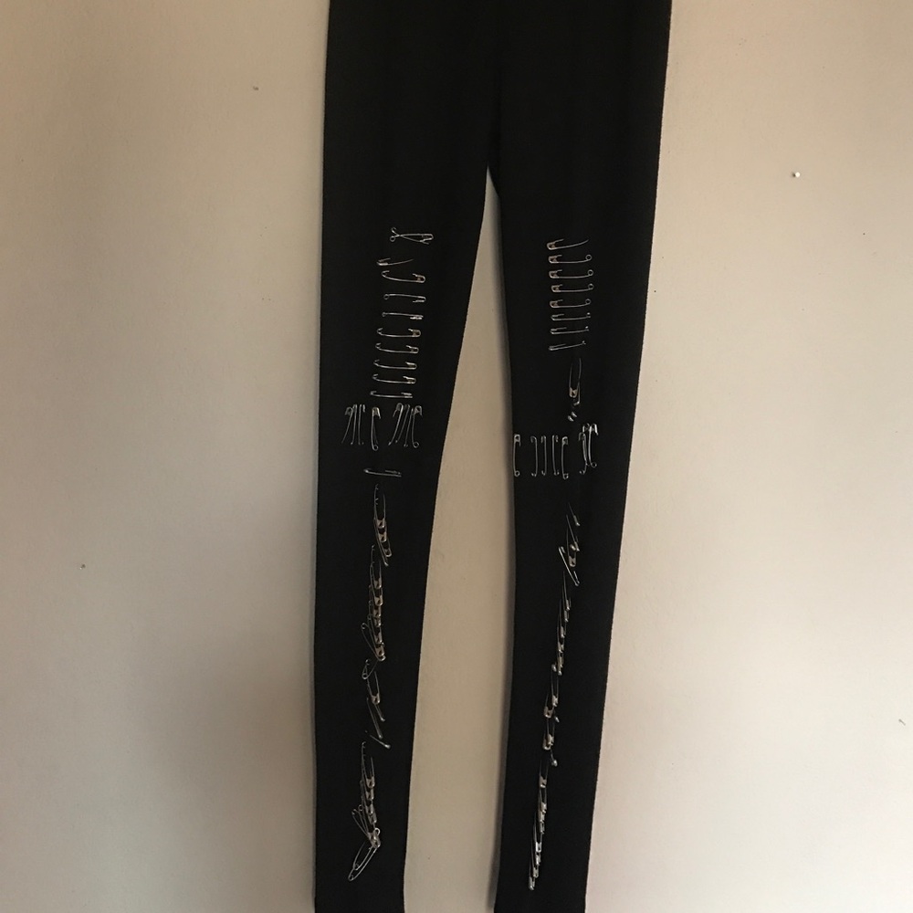 Black Leggings (decorated with safety pins)