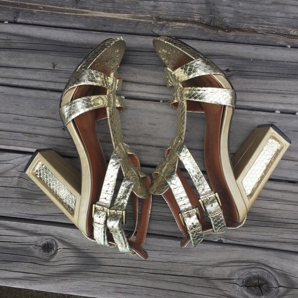 MODERN VINTAGE GOLD LEATHER HEELS SZ 7.5 - Picture 2 of 8