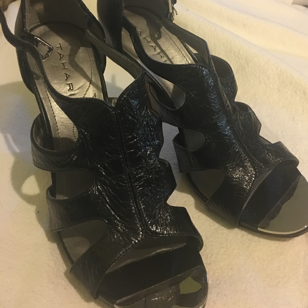 Tahari Ta-Shasta Black leather/gladiator heels