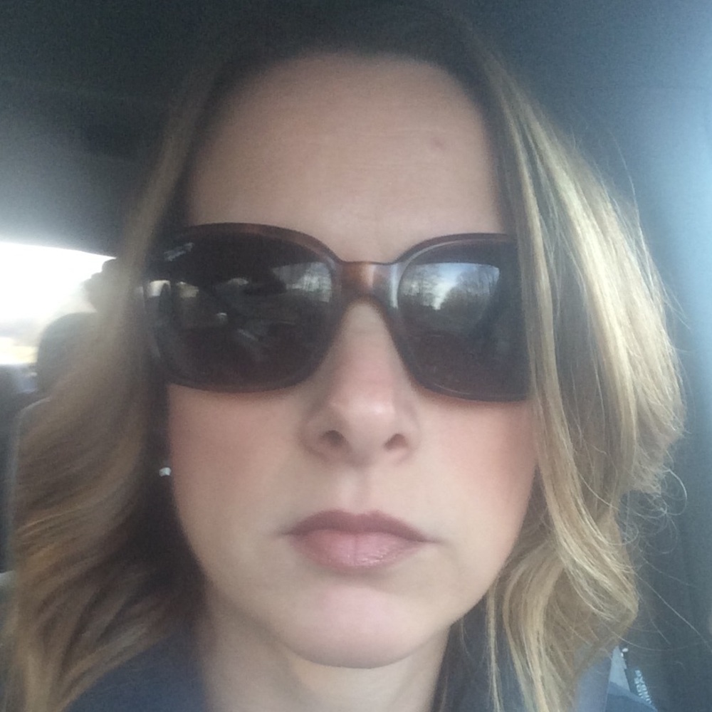 Meet your Posher, Jessica