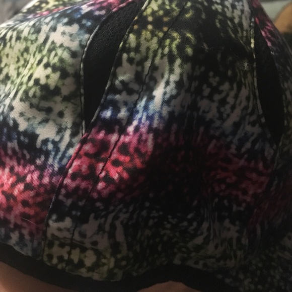 ❤️💛💚💙💜🖤💖Colorful hat - Picture 2 of 5