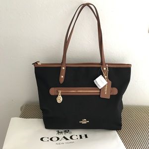 Coach Tote NWT