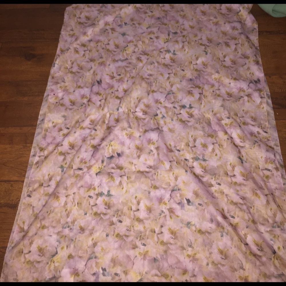 Women's floral scarf