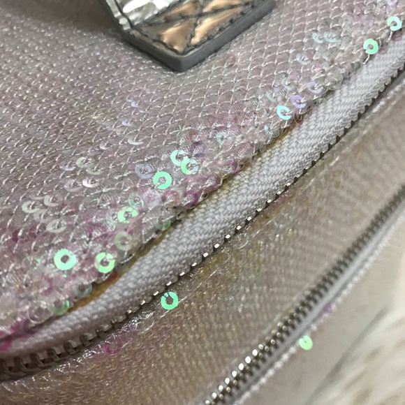 Additional photos for Victoria's Secret box - Picture 2 of 5