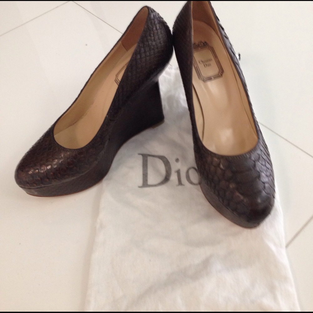 New shoes from natural python