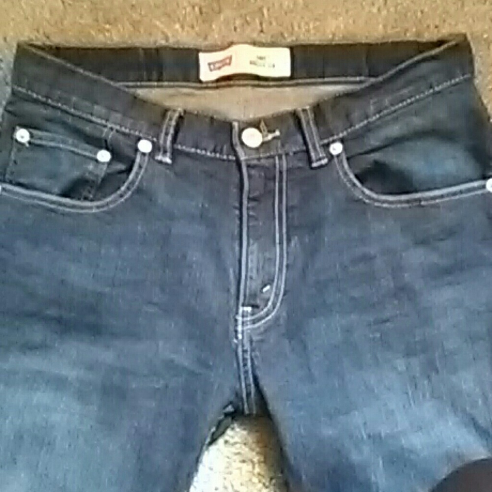 SOLD....Levi's 505 Jeans  29w 29L