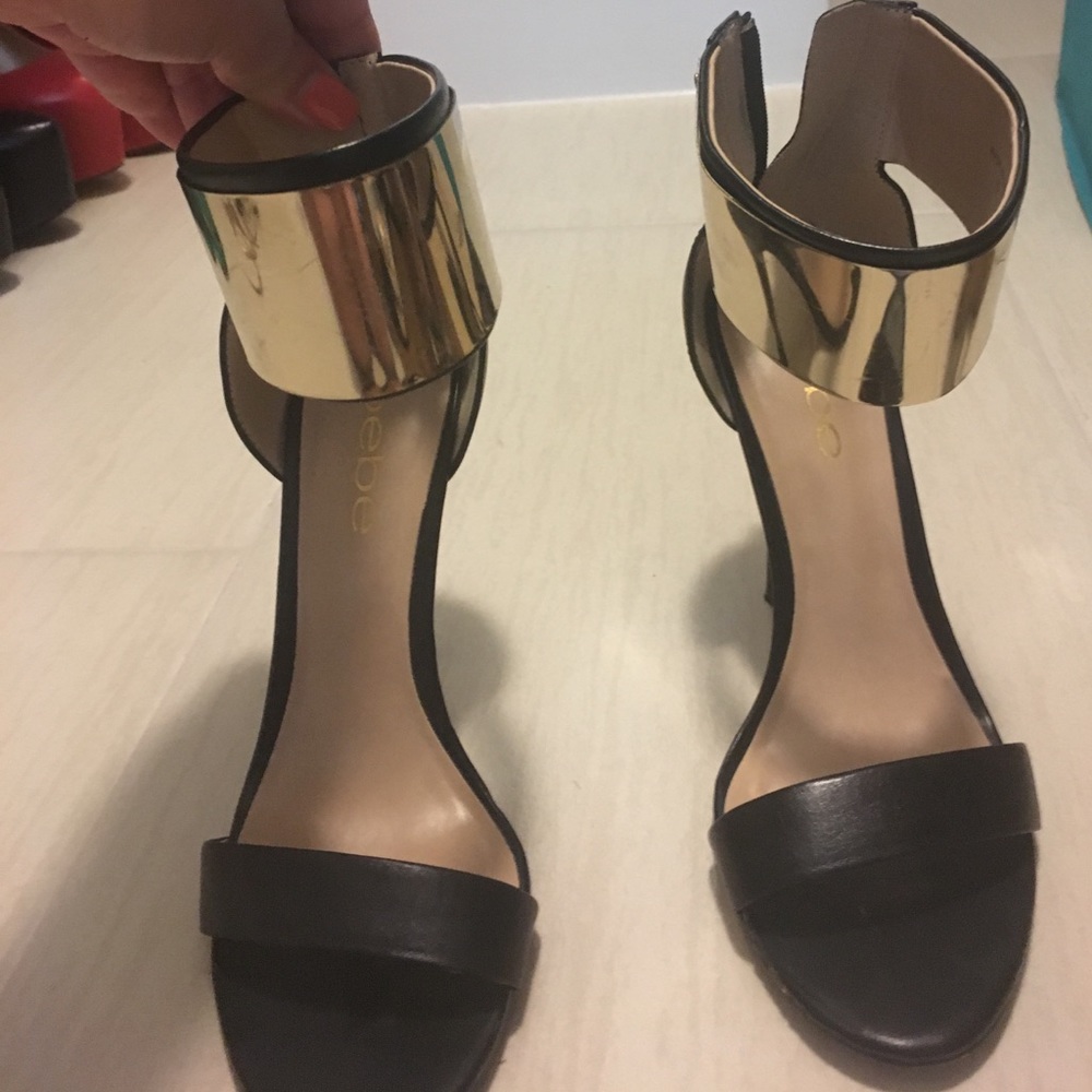 Bebe heels