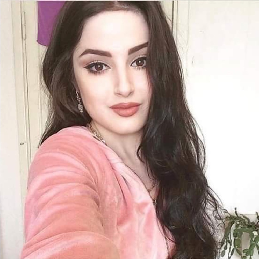 Meet your Posher, Imtiaz