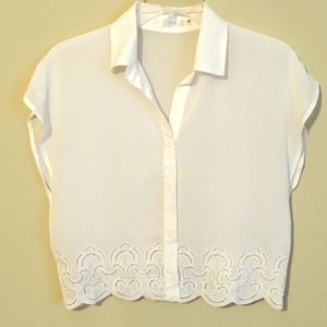 LF Millay white button up collard cropped top.