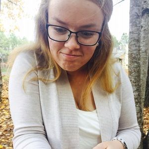 Meet your Posher, Sydney