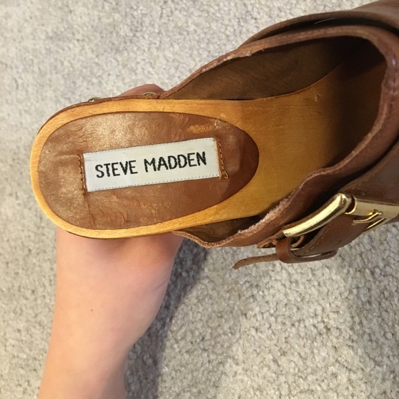 Steve Madden close toed heels - Picture 2 of 3