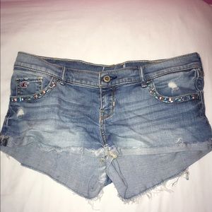 Medium wash jean shorts