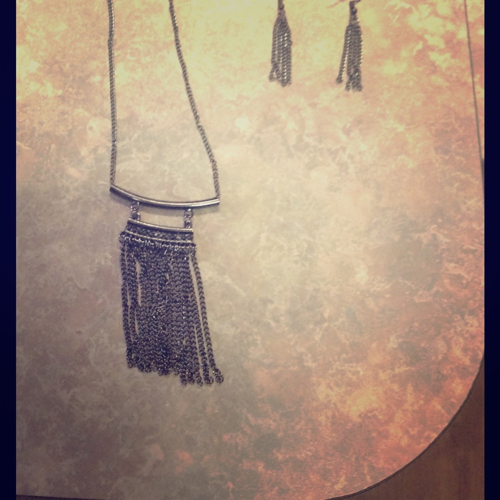 Bar necklace