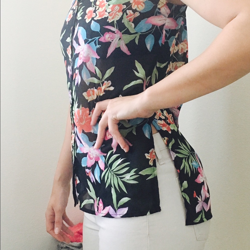 Cute Tropical blouse