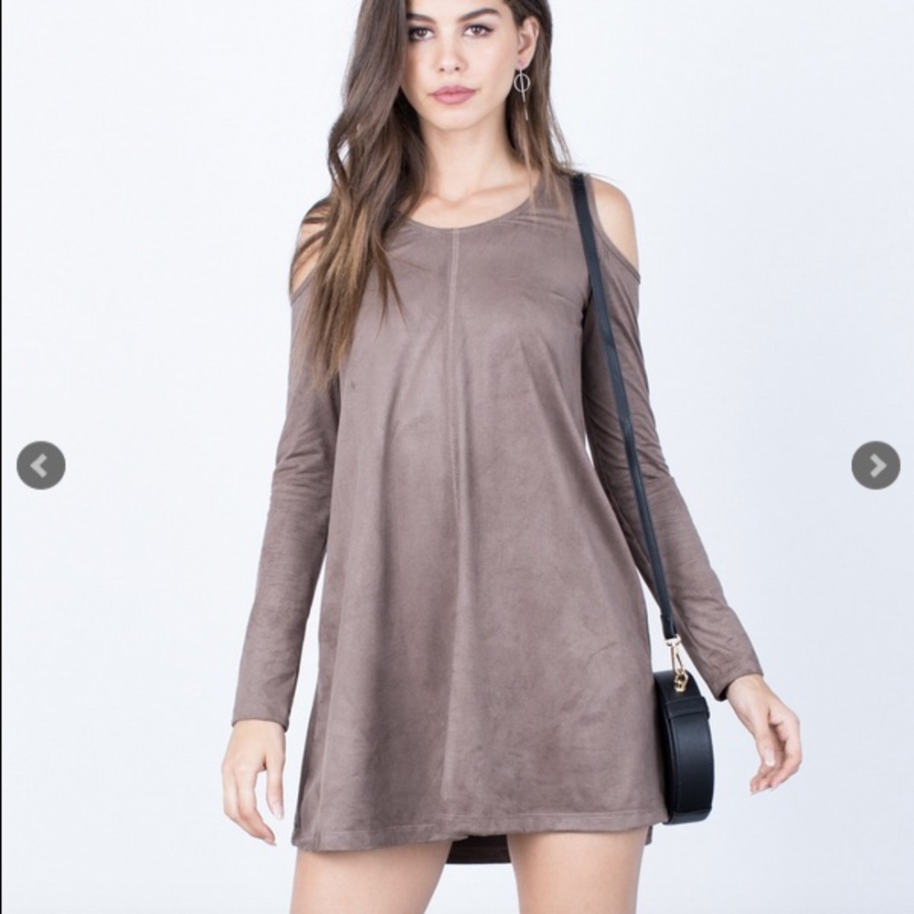 2020AVE Suede Cold Shoulder Dress (Medium)