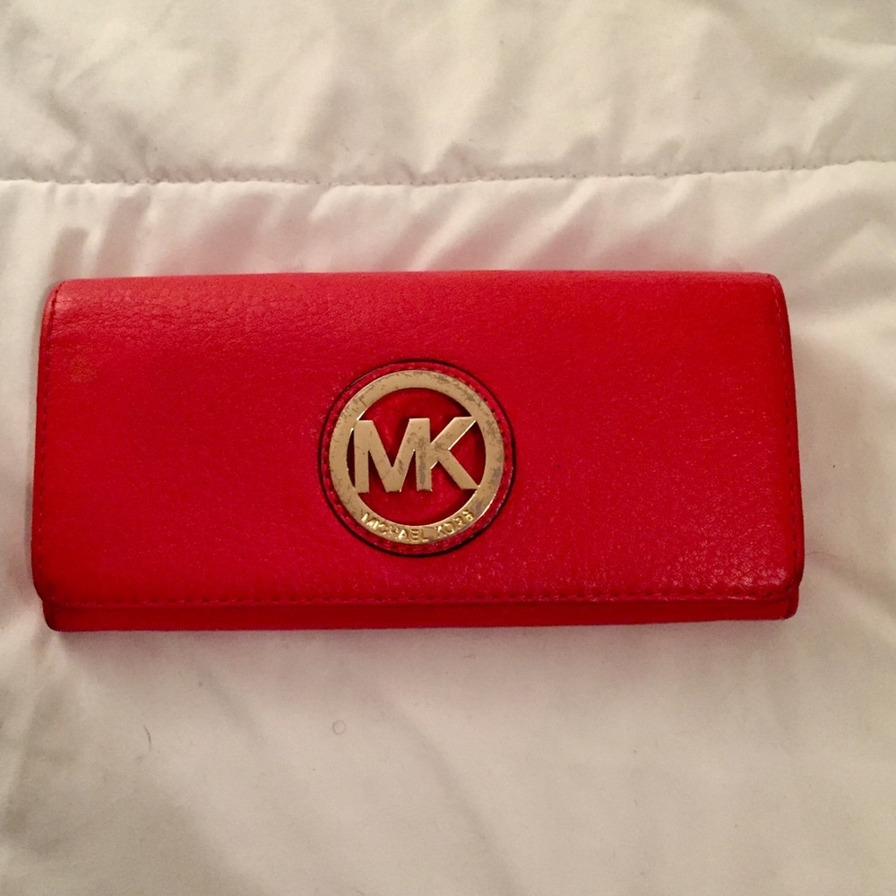 Michael Kors snap wallet