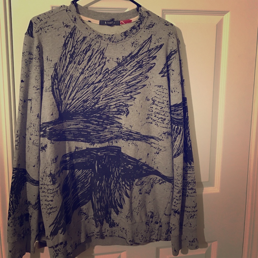 Crewneck sweater