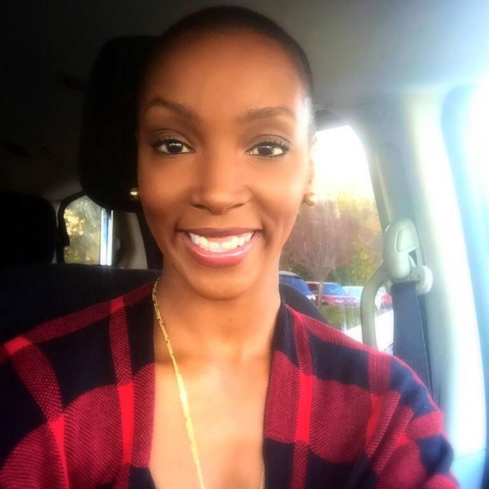 Meet your Posher, Courtney