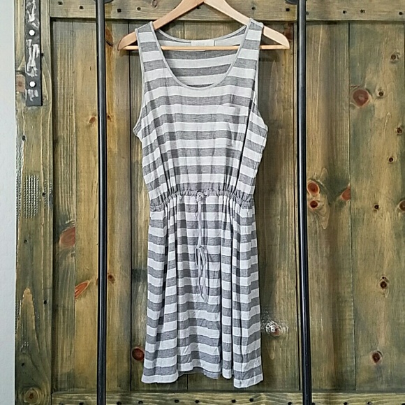 Olive & Oak Dresses & Skirts - NWT Nordstrom Olive & Oak Striped Dress
