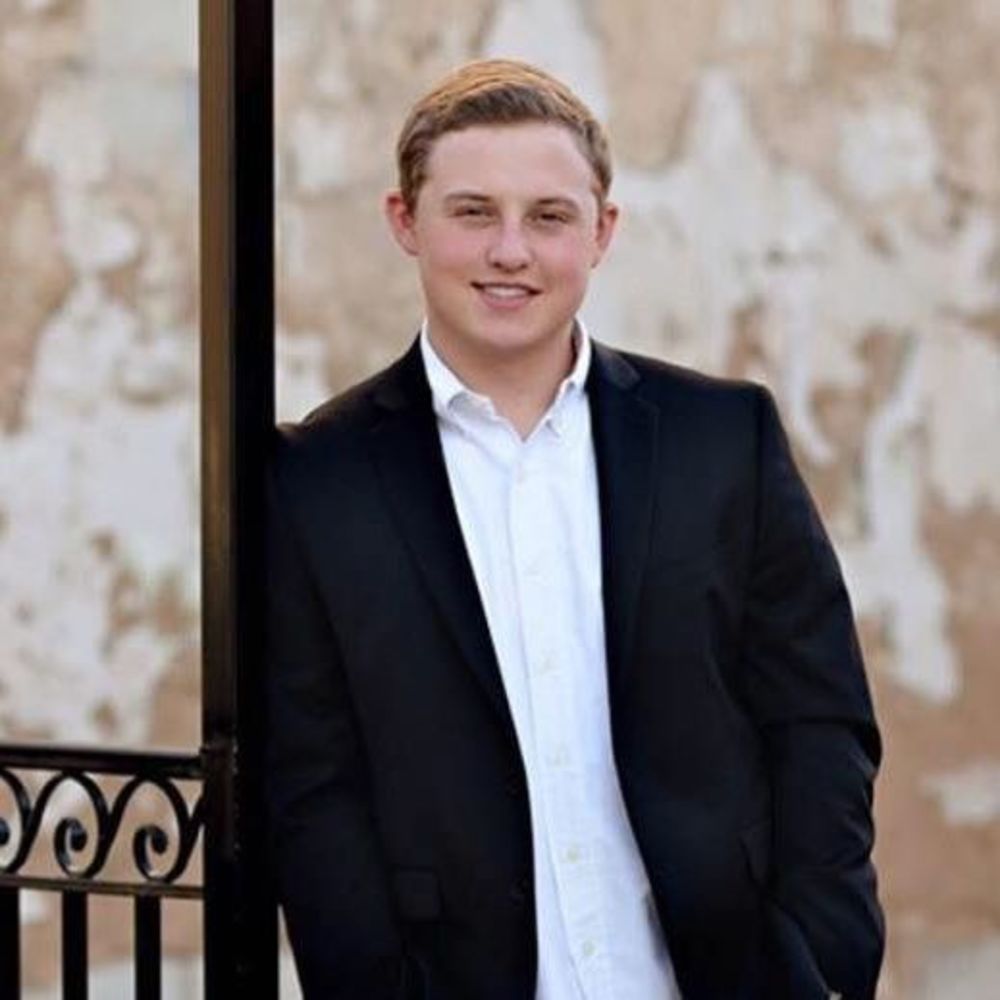 Meet your Posher, Gage