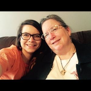 Meet your Posher, Frances