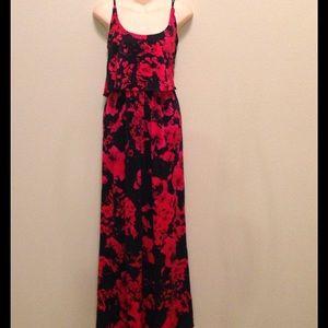 NWOT Maxi Dress Medium