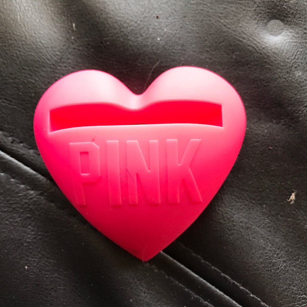 Silicone VS PINK iPhone Dock