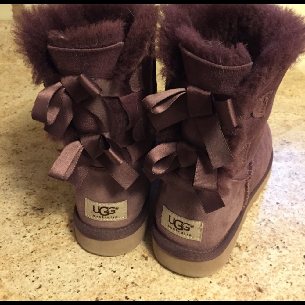 Plum Bailey Bow Uggs