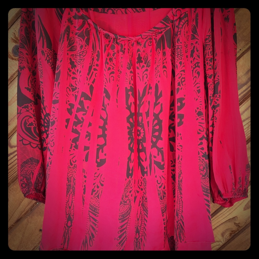 CATO Sz 18/20 Red and black silky tunic