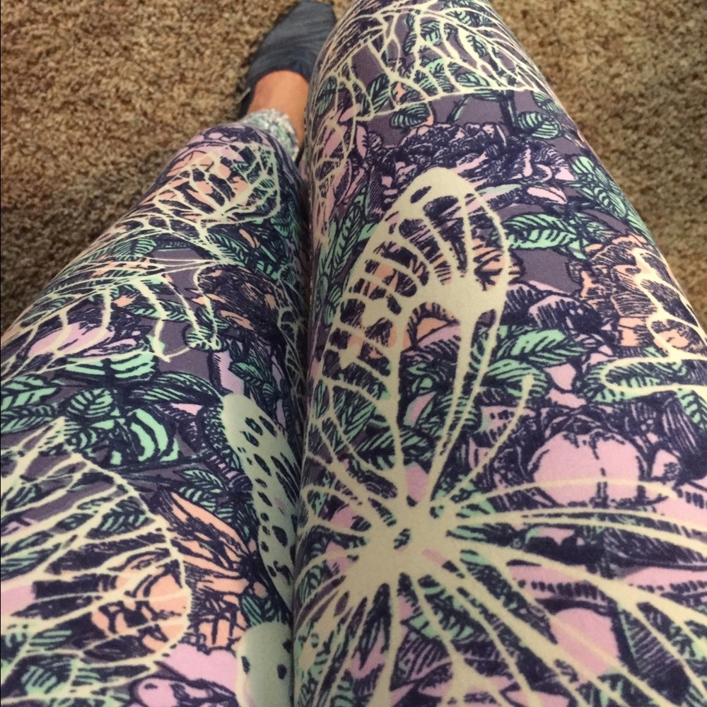 Beautiful Laluroe Leggings butterflies 🦋
