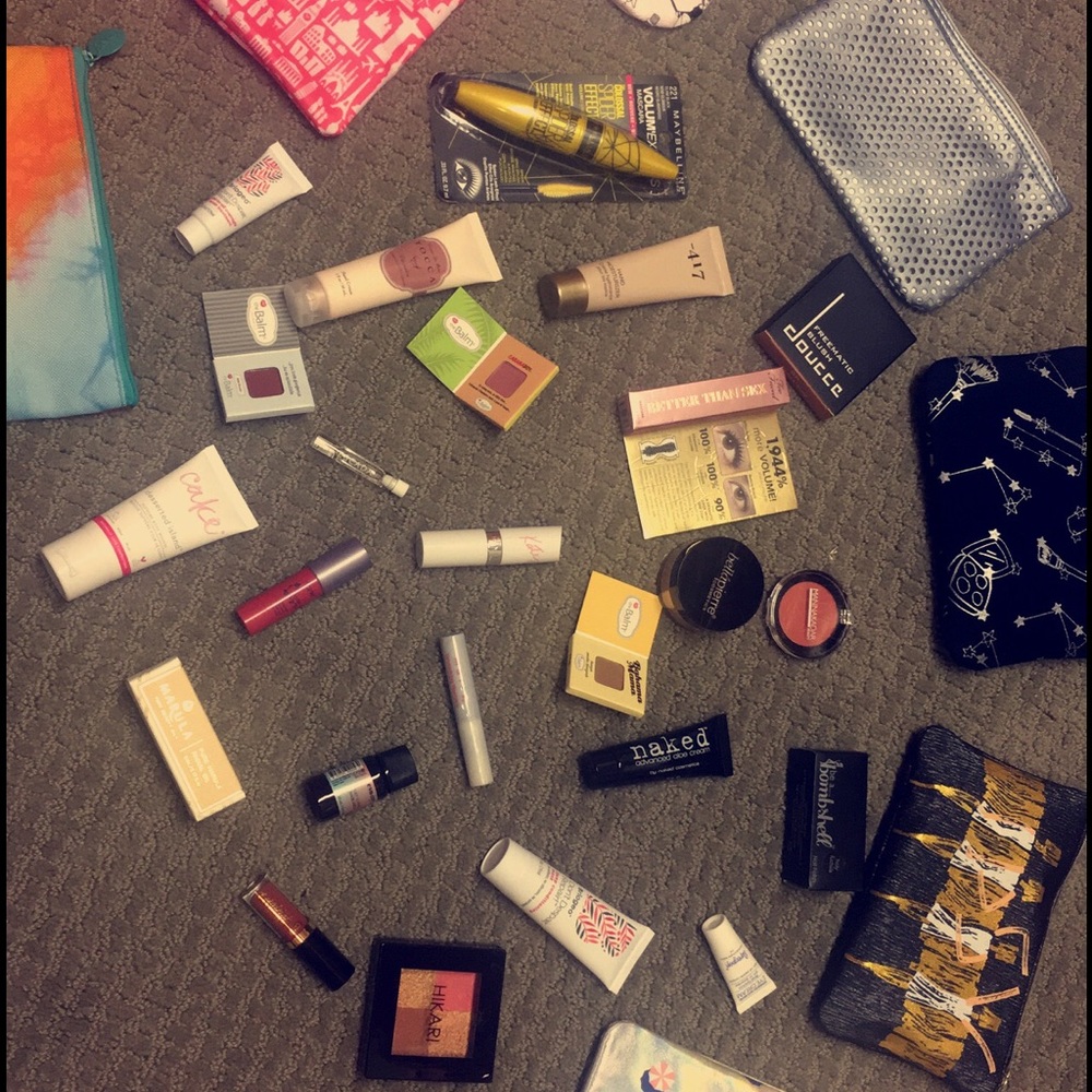 20+ piece make up lot