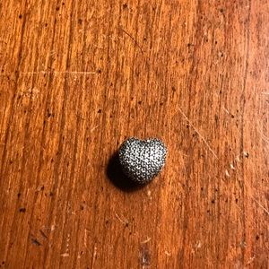 Heart pandora clip