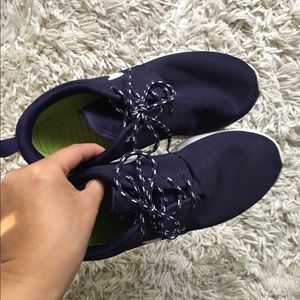 Nike Roche navy
