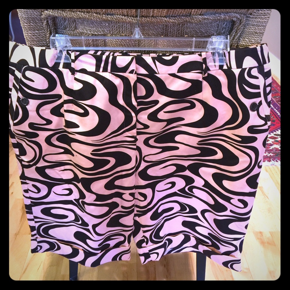 Cuffed Shorts Peach/Brown Plus Size