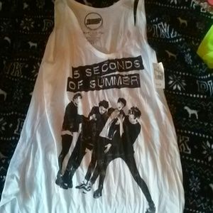Medium 5 seconds of summer tank top for girls