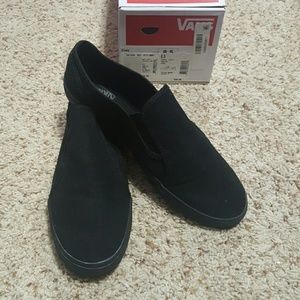 Vans Zoey  Black slip on
