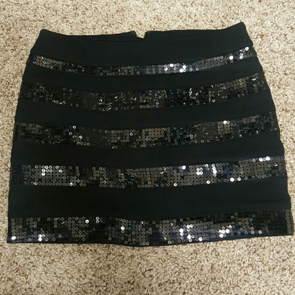 Express black mini skirt