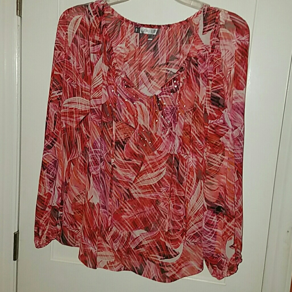 Open shoulder JLo printed shirt