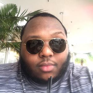 Meet your Posher, Leroy