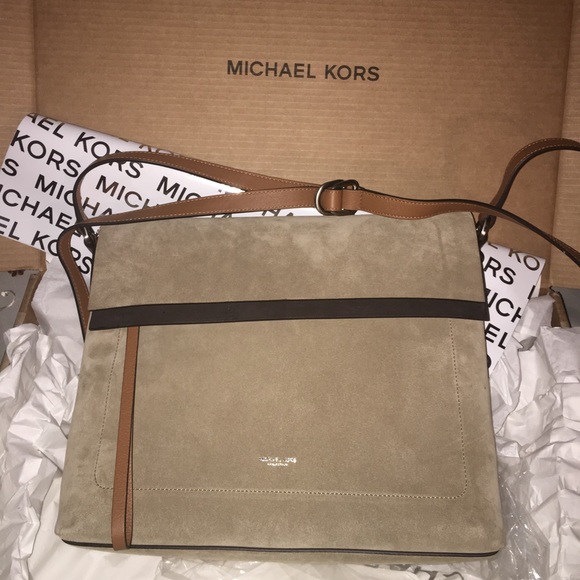 Michael Kors bag - Picture 2 of 3